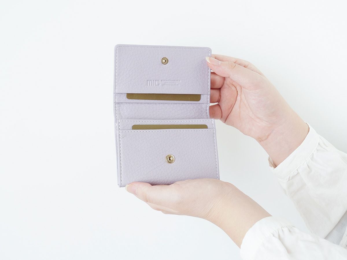 ラフィネ　マルチカードケース｜