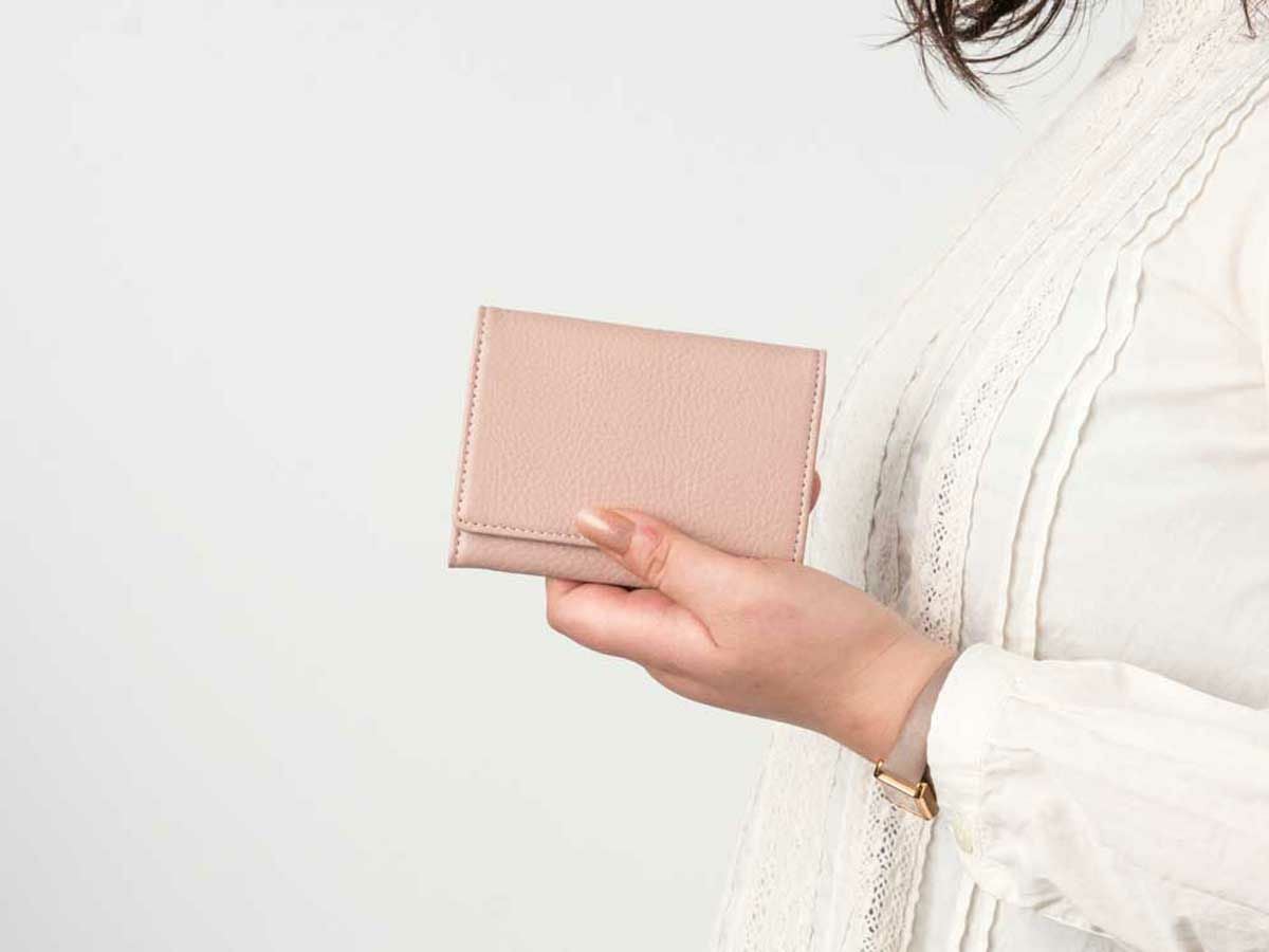 ラフィネ　マルチカードケース