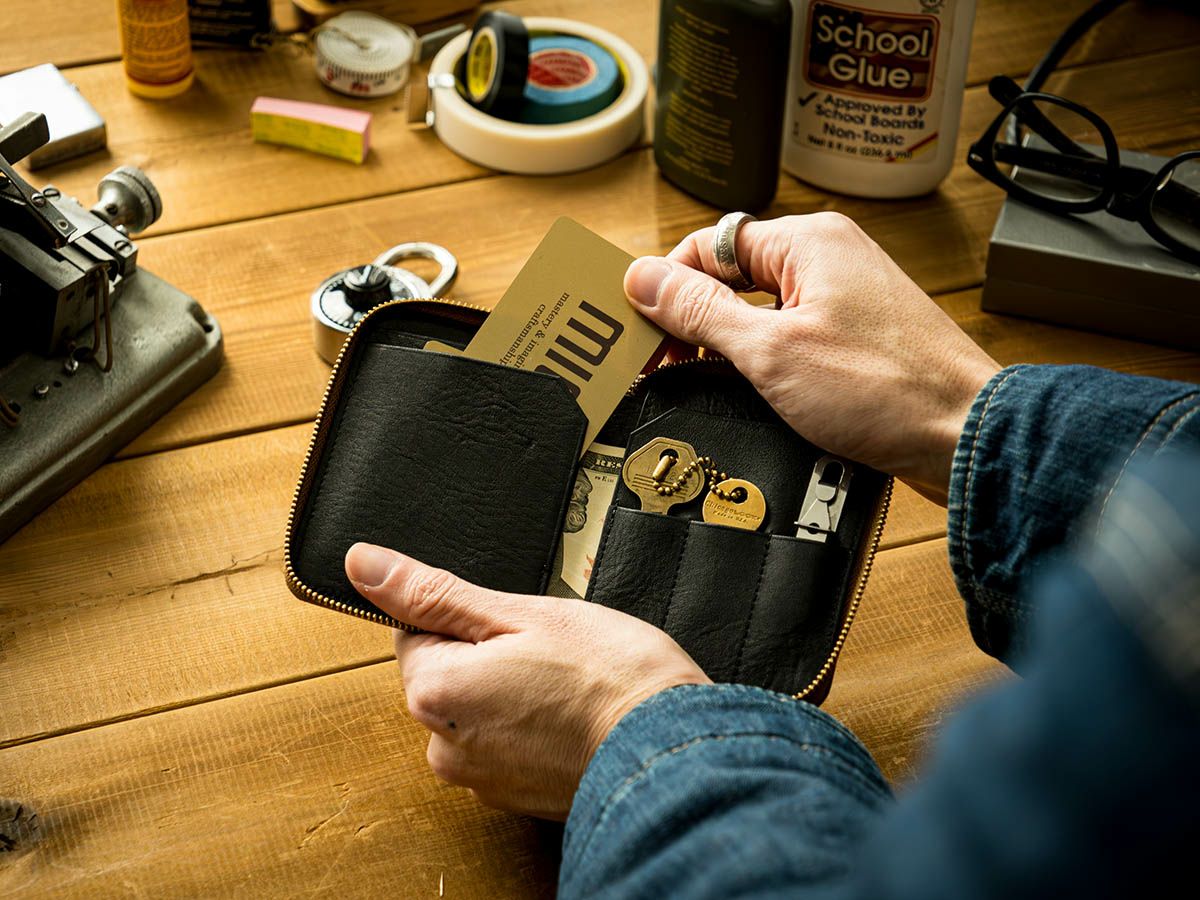 クロムエクセル　ラウンドファスナーキーウォレット