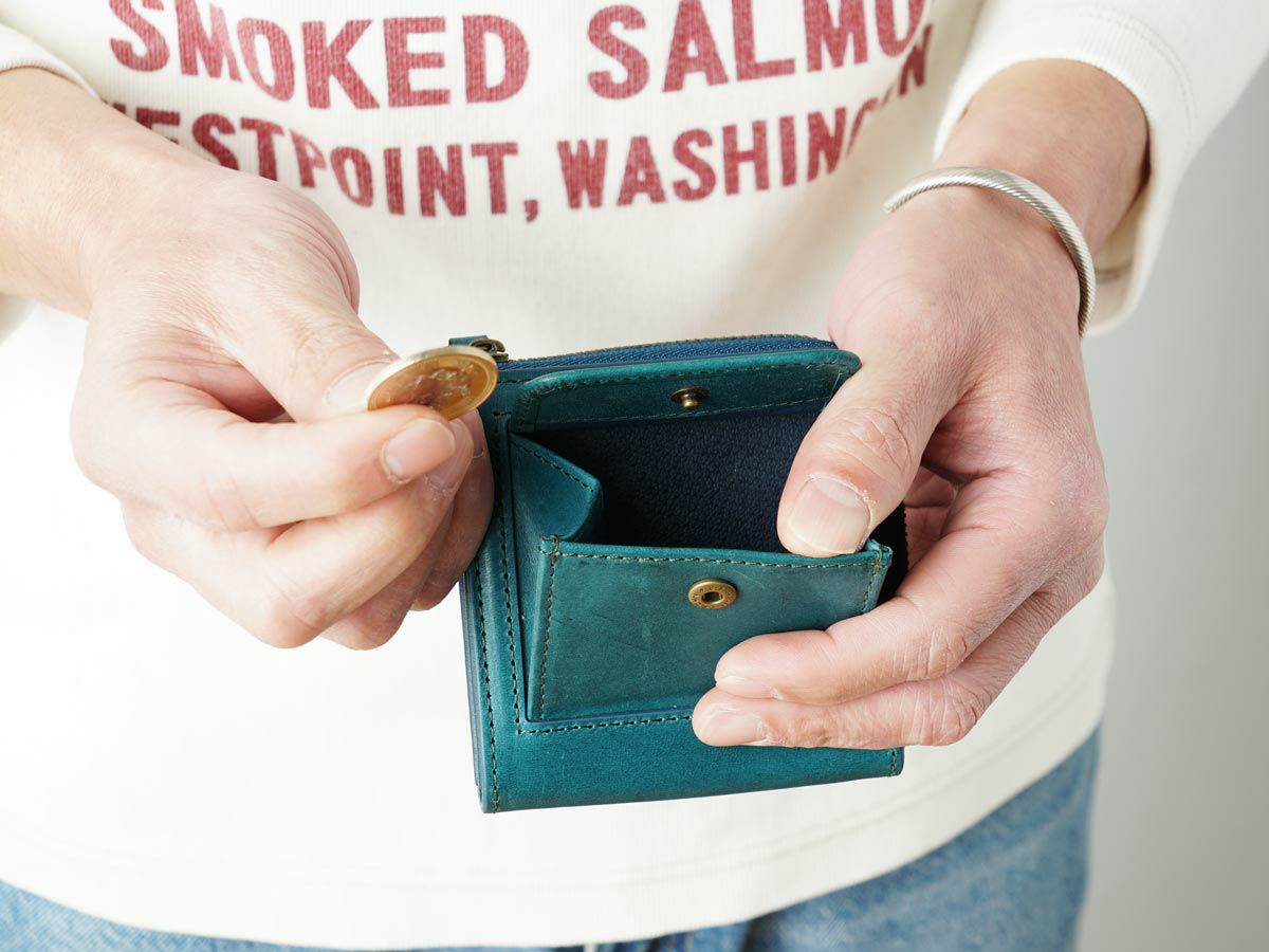 ペコスロウ　ミニL字ファスナー財布