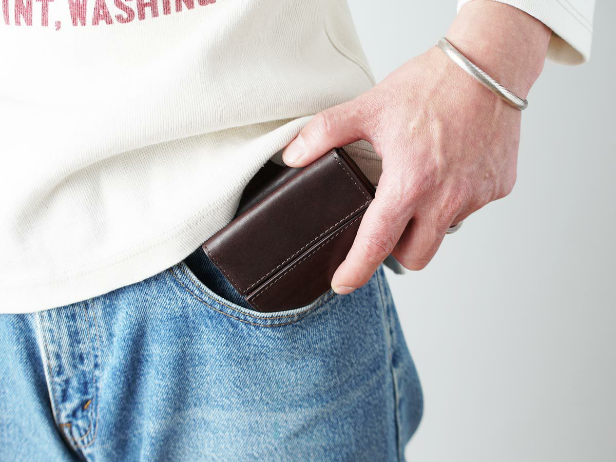 ペコスロウ　スーパーコンパクト札入れ　カフェブラウン