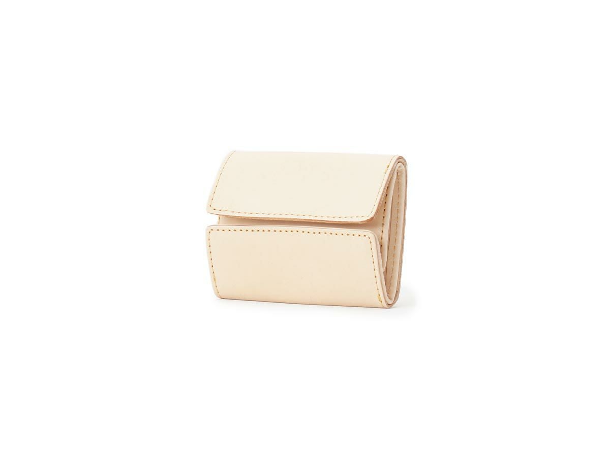 ナチュラルヌメ　ボックス小銭付き三つ折り札入れ