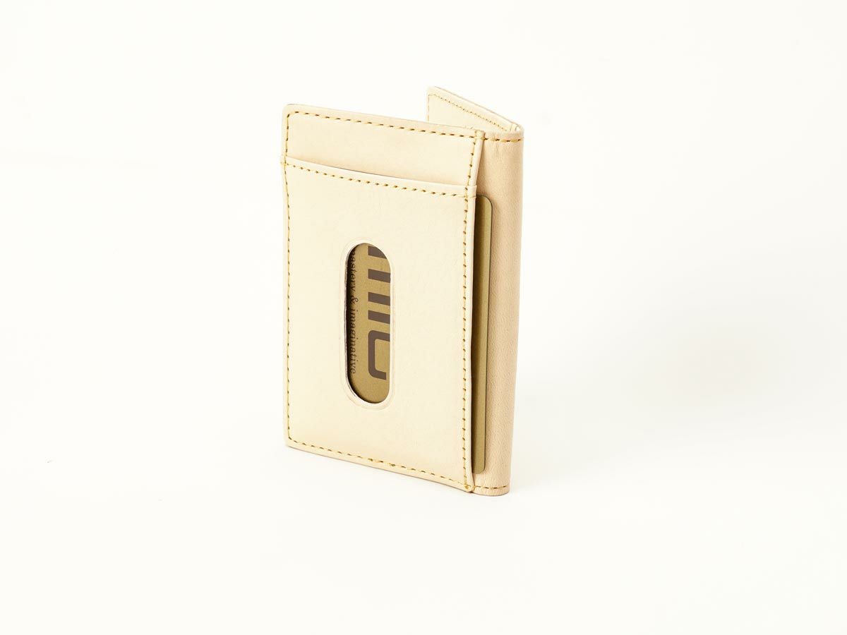 ナチュラルヌメ　パスカード入れ