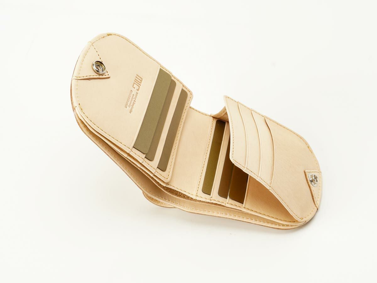 ナチュラルヌメ　ヒップポケット革財布(小銭入れなし)