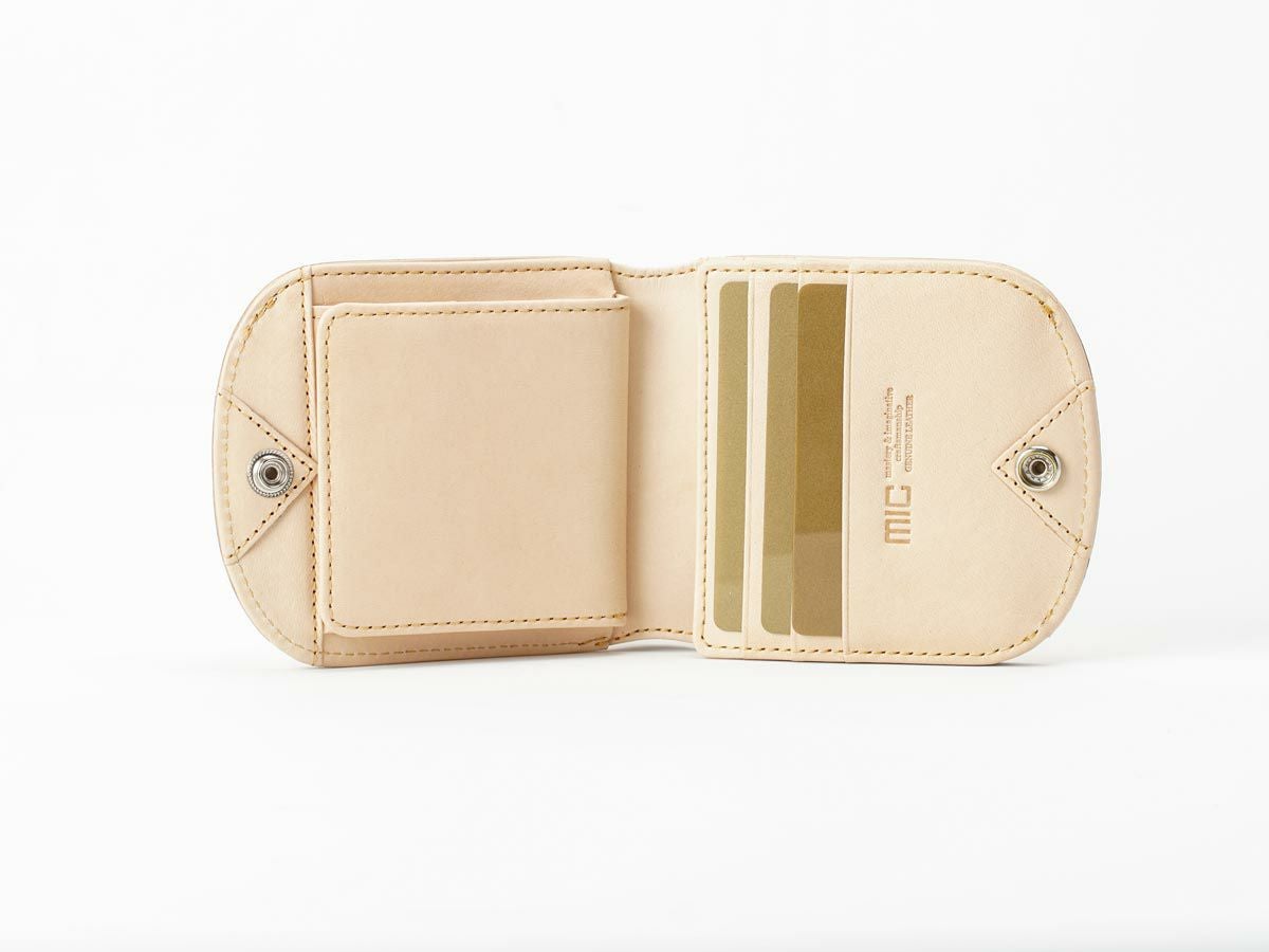 ナチュラルヌメ　ヒップポケット革財布（小銭入れ付き）