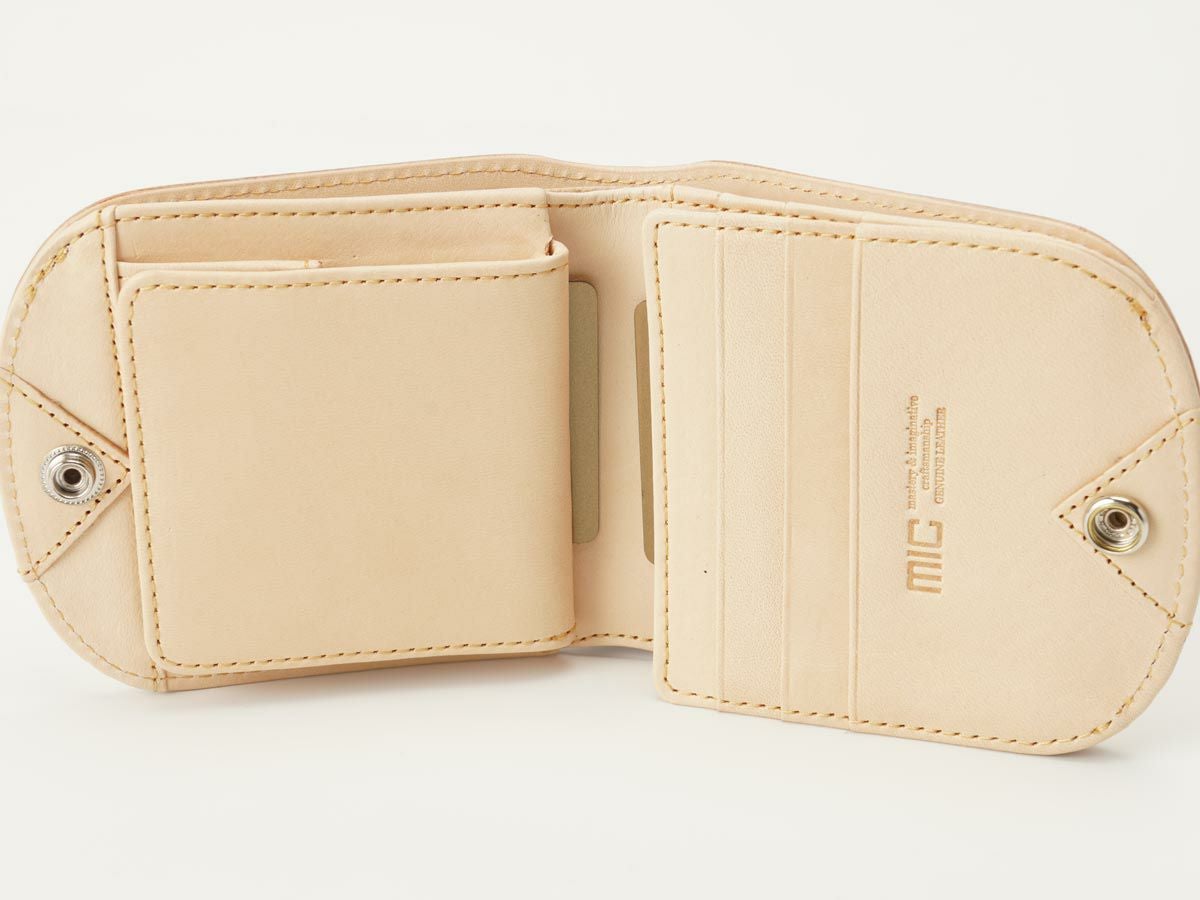 ナチュラルヌメ　ヒップポケット革財布（小銭入れ付き）