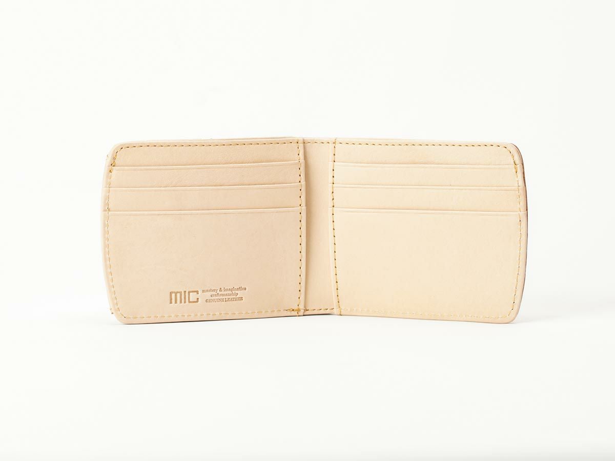 ナチュラルヌメ　外ボックス小銭入れヒップポケット革財布