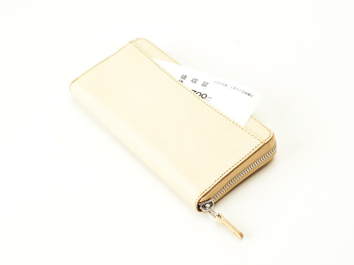 ナチュラルヌメ　ラウンドマルチウォレット