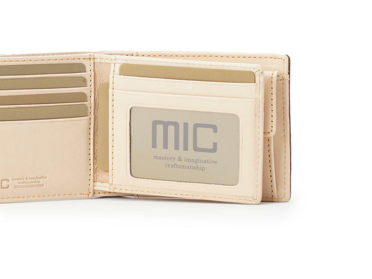 バグッダ　中ベラ付二つ折り財布