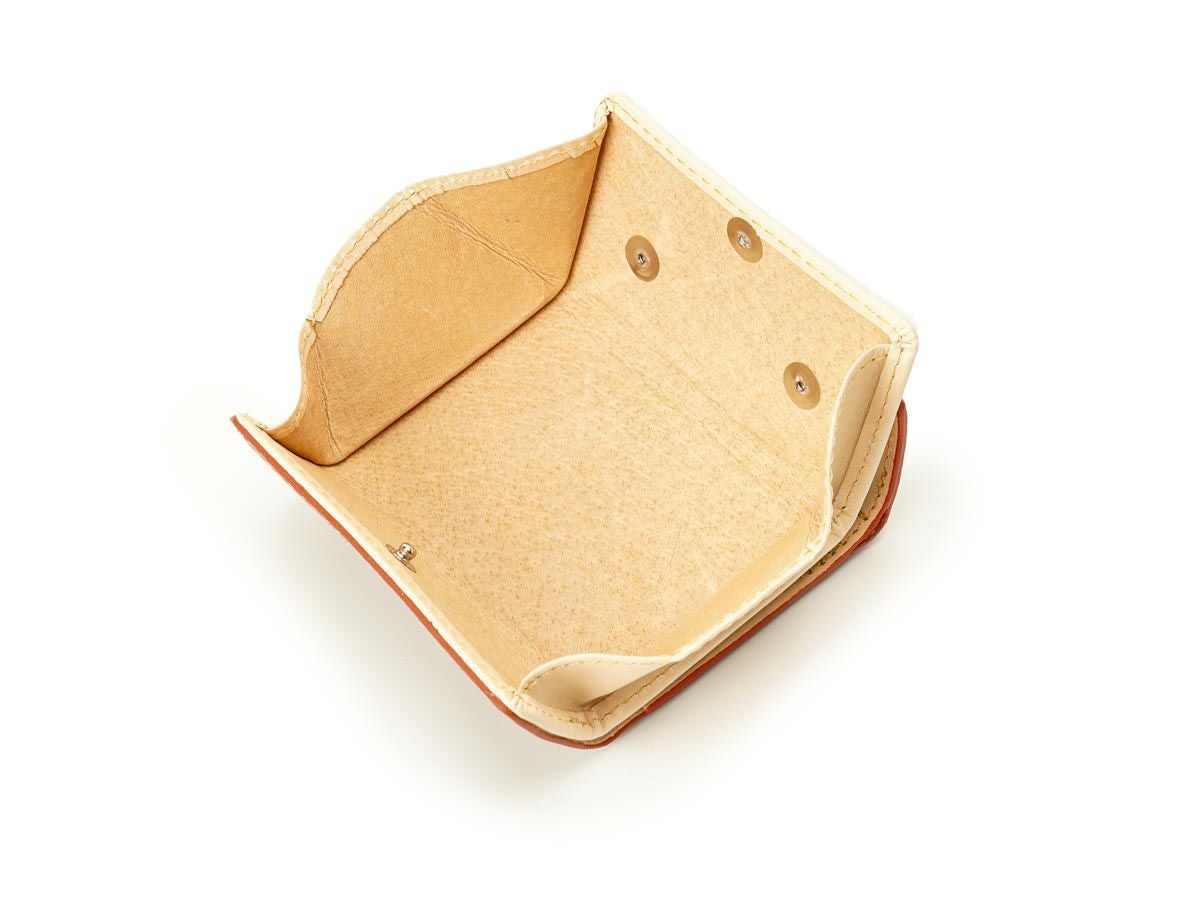 バグッダ　ボックス小銭入れ三つ折りミニ財布