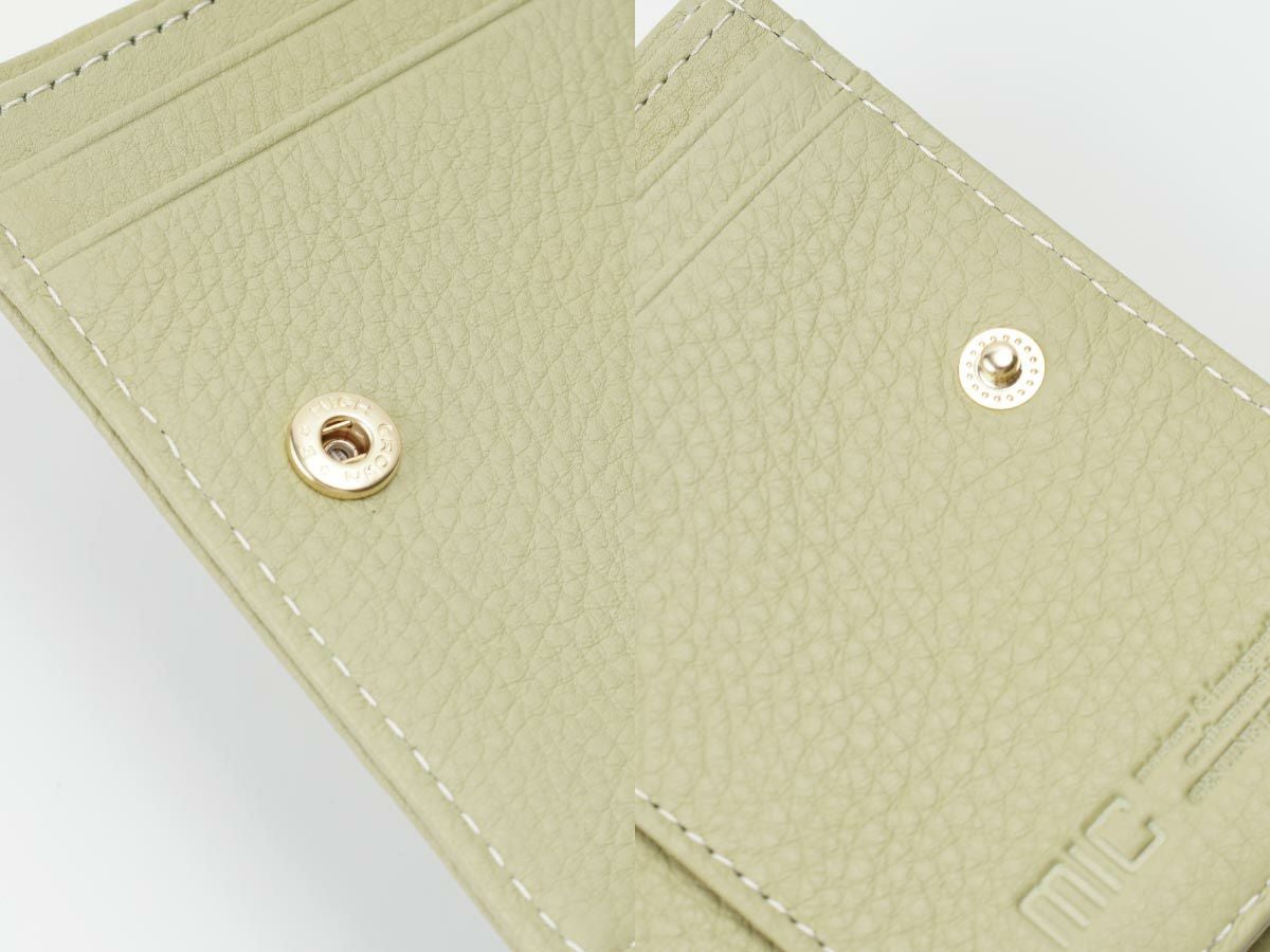 ラフィネ ボックス小銭入れ二つ折り財布