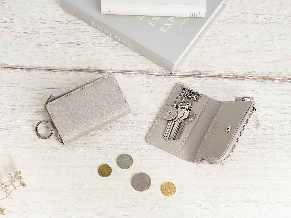 エンボス　L字ファスナー小銭入れ付きキーケース