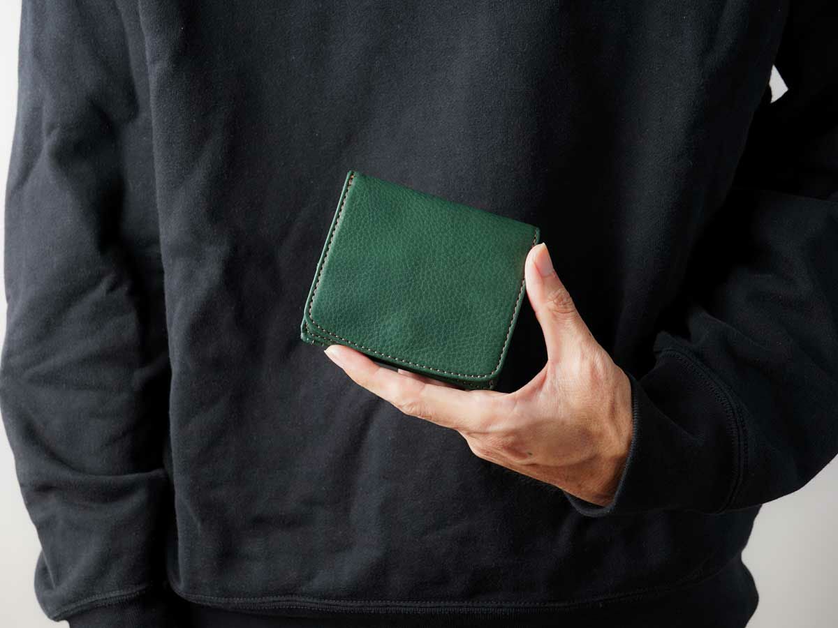 コルレオーネ　ボックス小銭入れ二つ折り財布