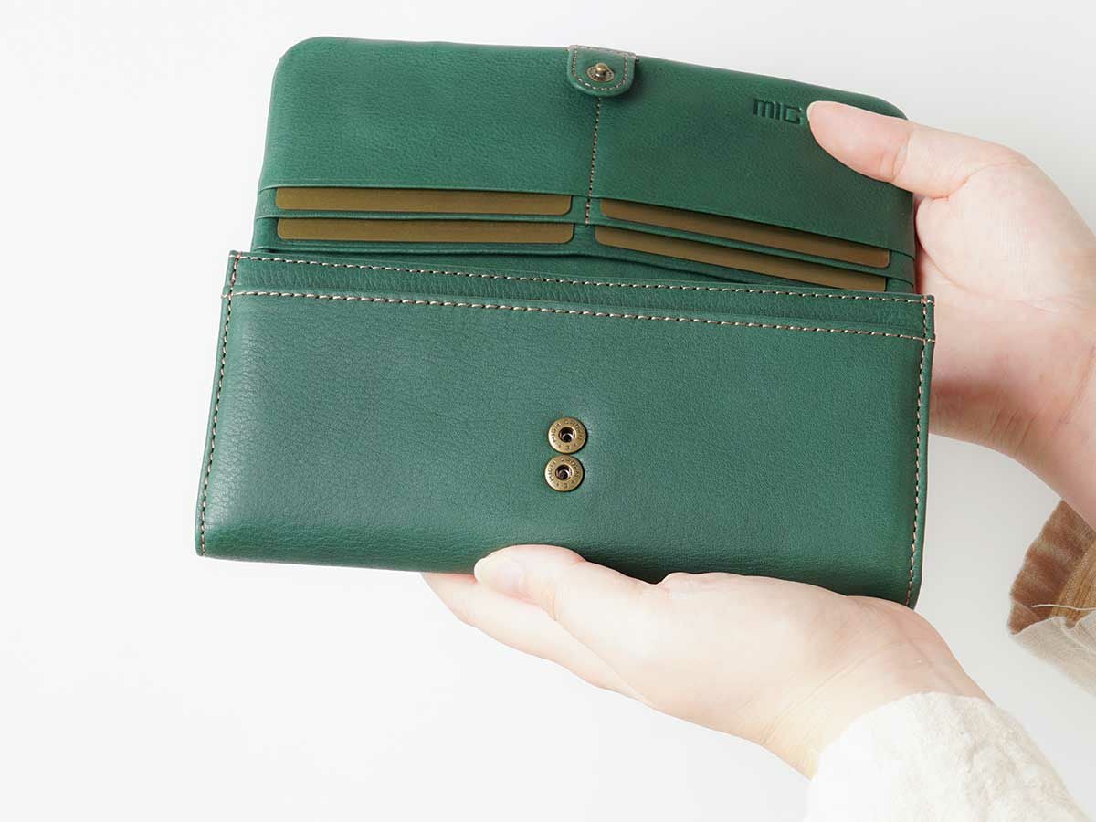 コルレオーネ　中L字ファスナー長財布