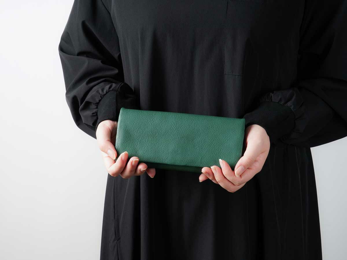 コルレオーネ　中L字ファスナー長財布