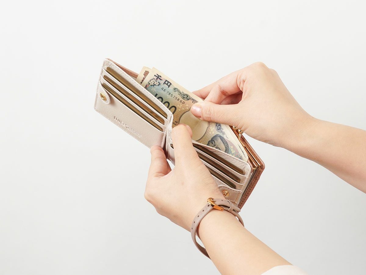 クロコ　外がま口二つ折り財布