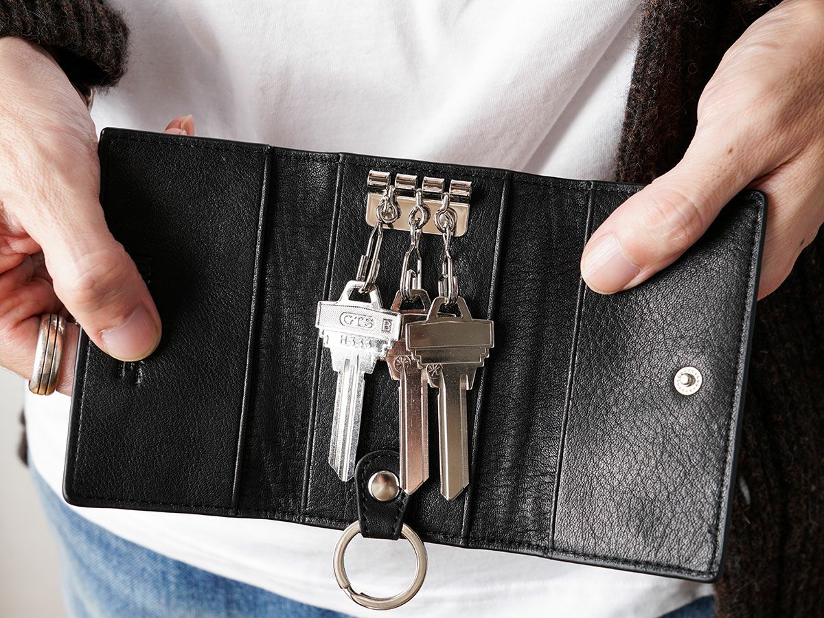 ブラックメッシュ　キーケース