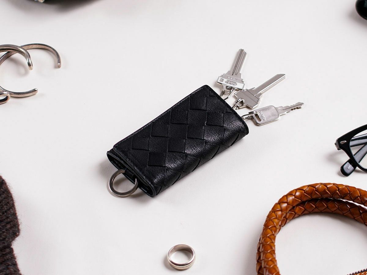 ブラックメッシュ　キーケース