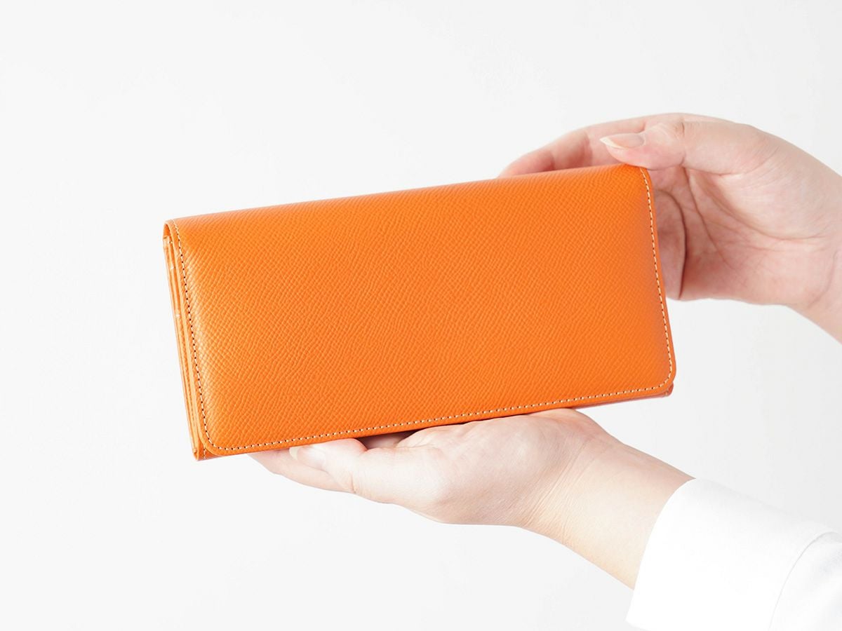 エンボス　中L字ファスナー長財布