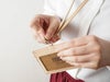 ナチュラルヌメ　IDケース　ストラップ付き